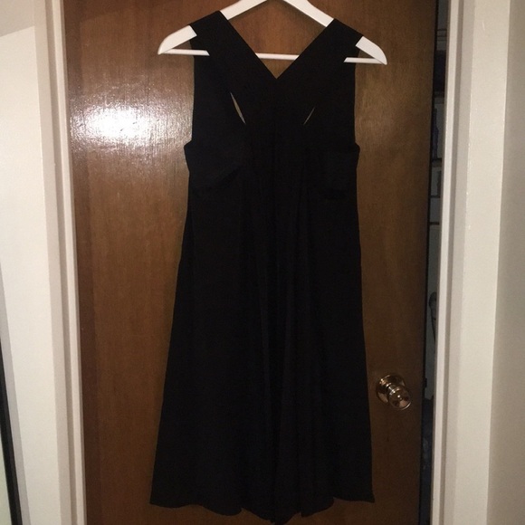 D350.Club Monaco Silk Swing Dress in Black - Picture 5 of 7